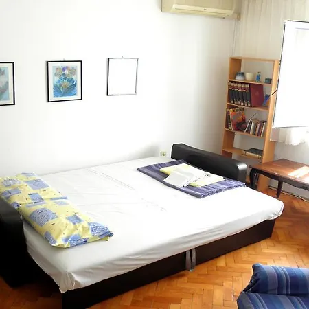Studio Square Zára